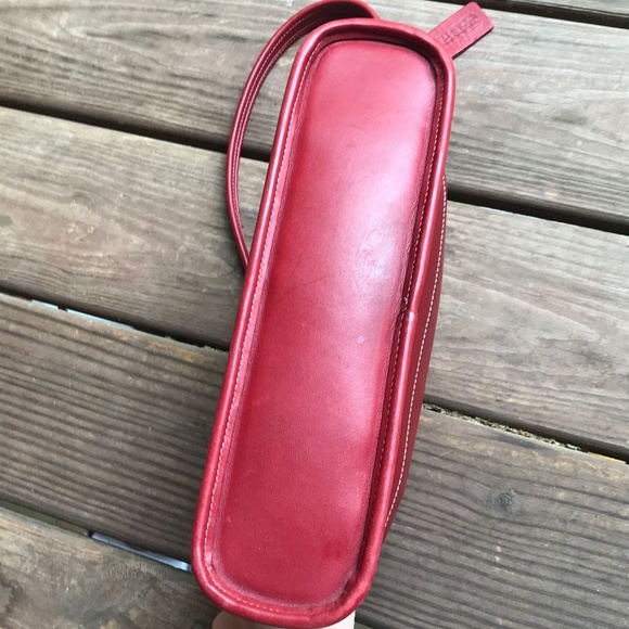 Vintage COACH Red Leather 9309 BLEEKER Shouler Bag - Picture 6 of 11